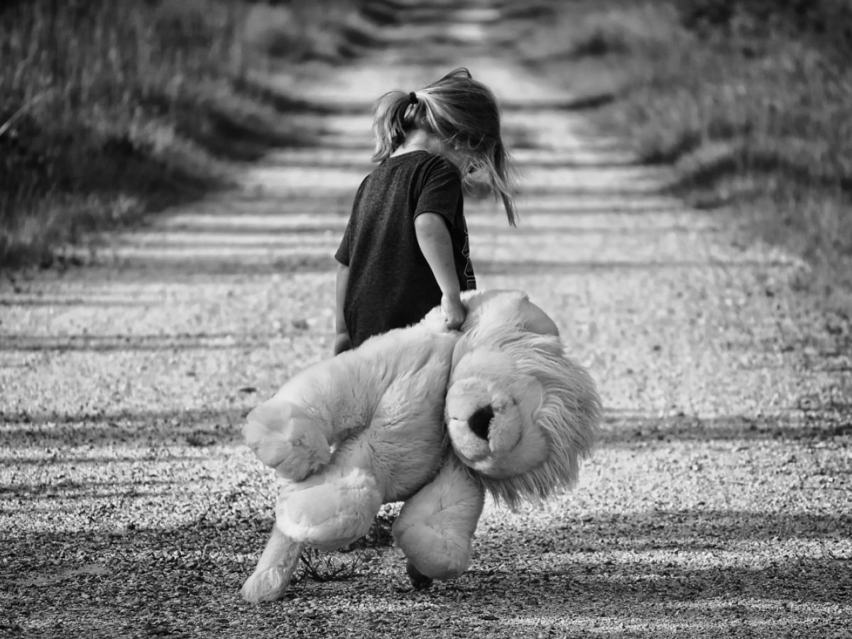 Life Path 11 and Abandonment Issues | The Mother Wound, Sensitivity, and the Spiritual Task of the 11